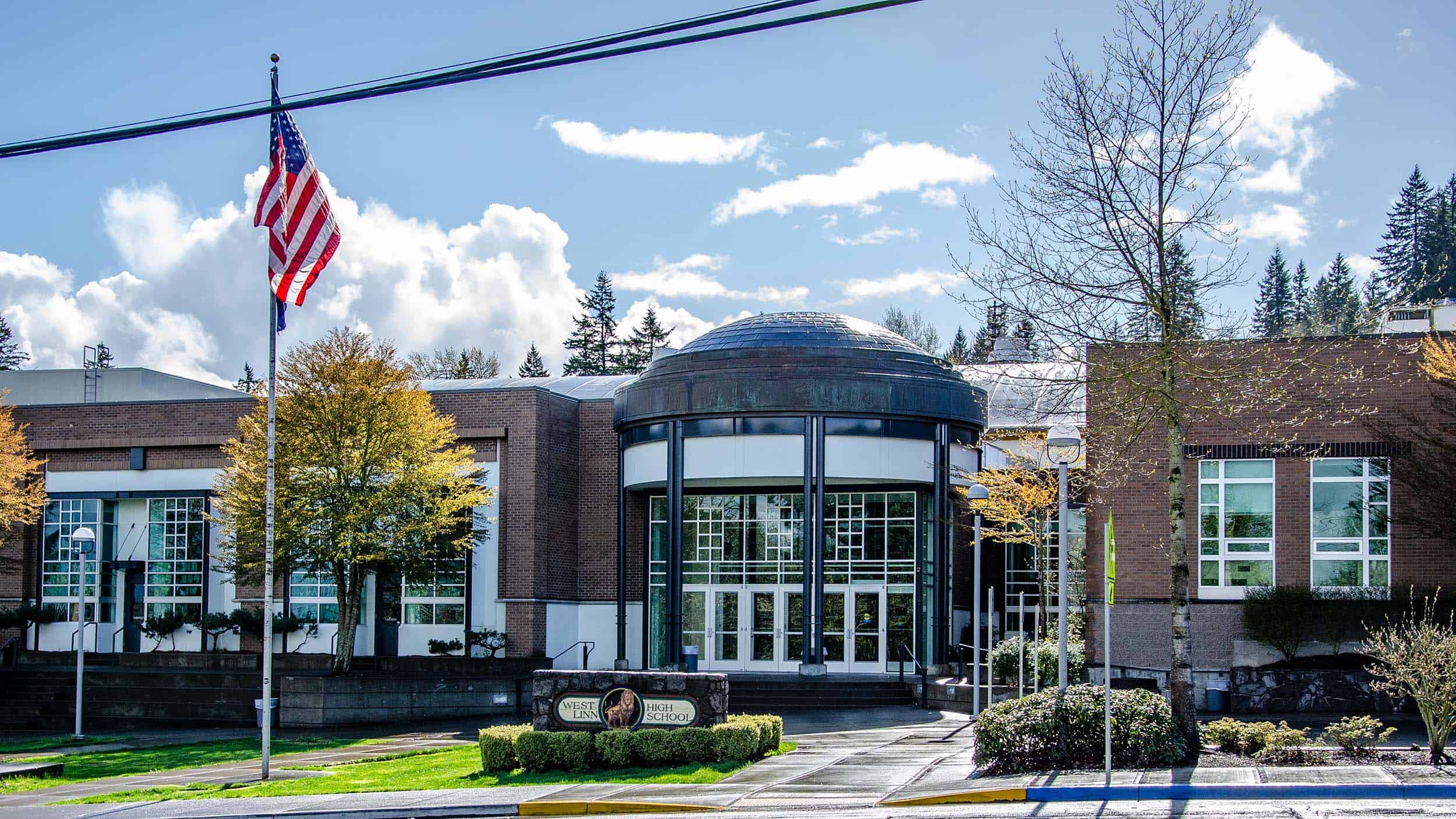 West Linn High School