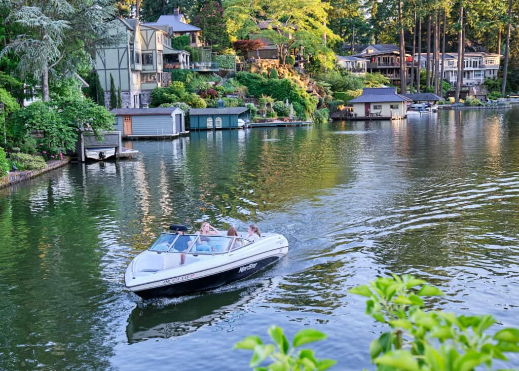 Boat on Oswego Lake